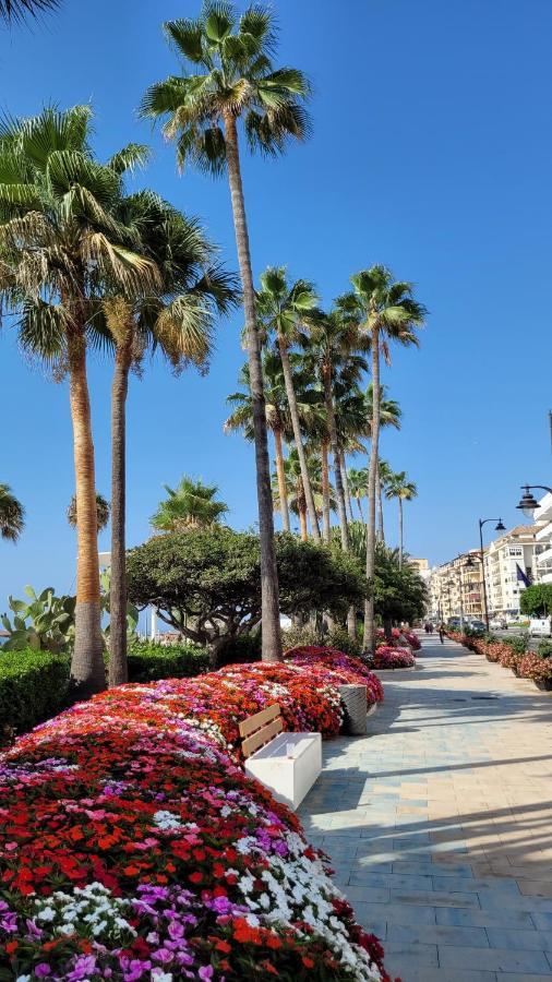 Free Parking, 40 Meters From The Beach, Wi-Fi, Ac Estepona Kültér fotó