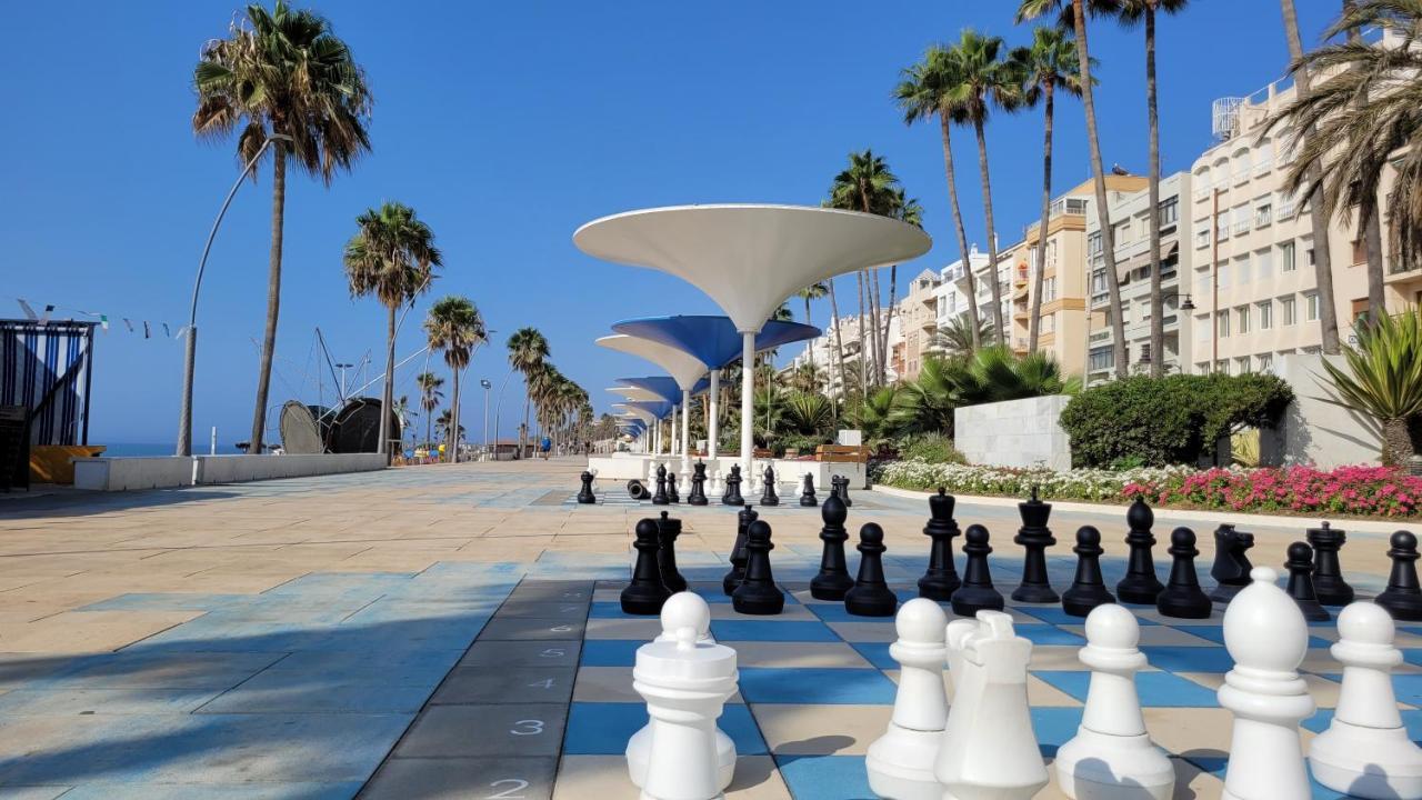 Free Parking, 40 Meters From The Beach, Wi-Fi, Ac Estepona Kültér fotó