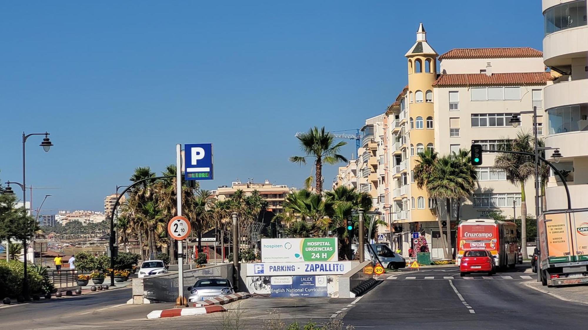 Free Parking, 40 Meters From The Beach, Wi-Fi, Ac Estepona Szoba fotó