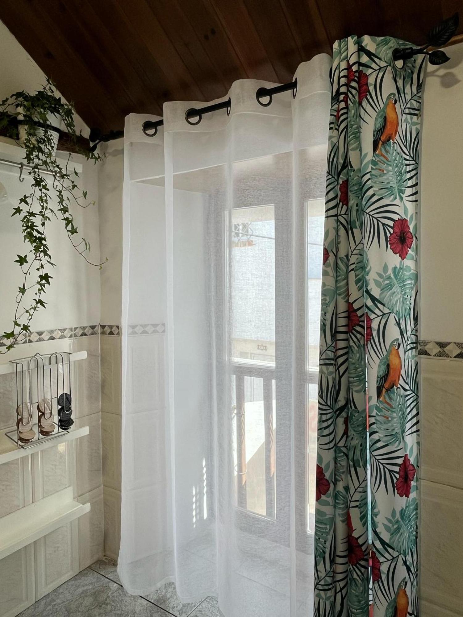 Free Parking, 40 Meters From The Beach, Wi-Fi, Ac Estepona Szoba fotó
